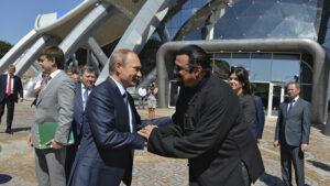 Владимир Путин и Стивен Сигал