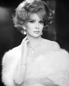 Джина Лоллобриджида