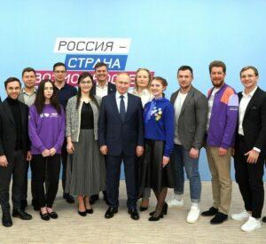 Владимир Путин и Елизавета Долженкова. «Россия – страна возможностей»