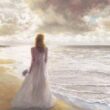 Девушка у моря